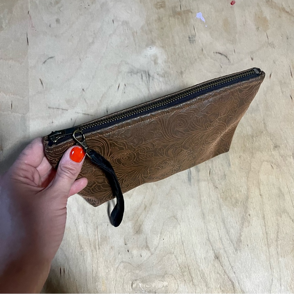 Handmade embossed leather clutch wristlet - Picture 3 of 3